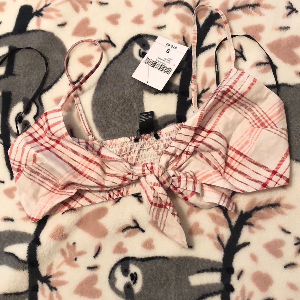 Crop top